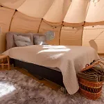 Holmegaard Vin Og Glamping 럭셔리텐트